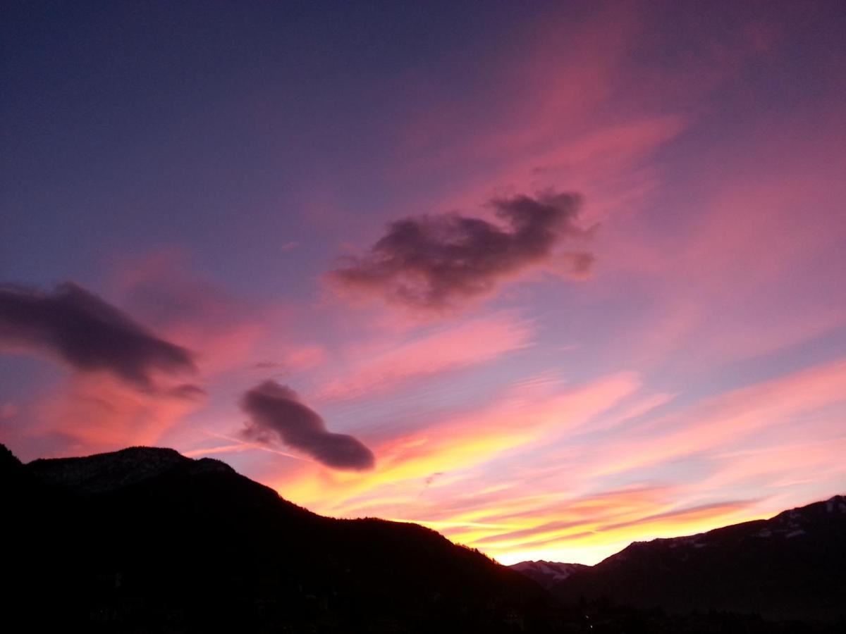 Alba E Tramonto Appartamenti Vista Lago เบลลาโจ ภายนอก รูปภาพ